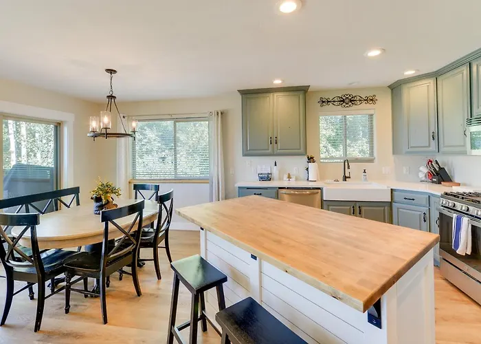 Star Valley Ranch W/ Private Hot Tub!