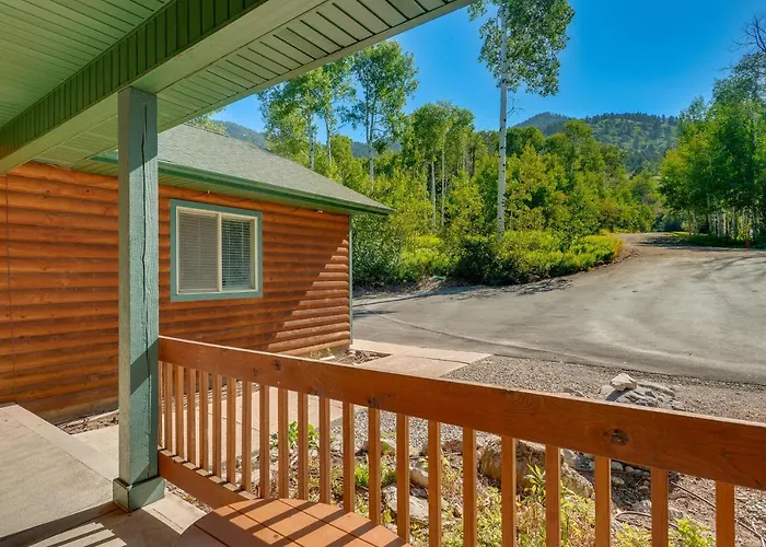 Holiday home Star Valley Ranch W/ Private Hot Tub! Thayne