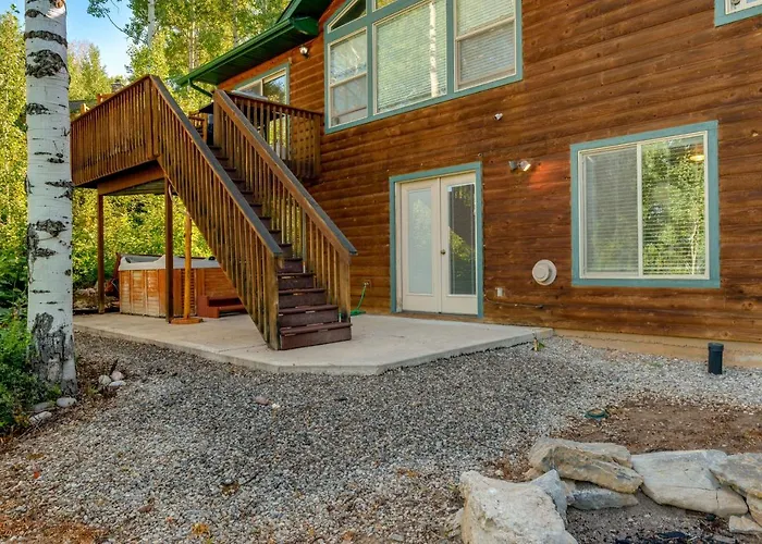 Star Valley Ranch W/ Private Hot Tub! *
